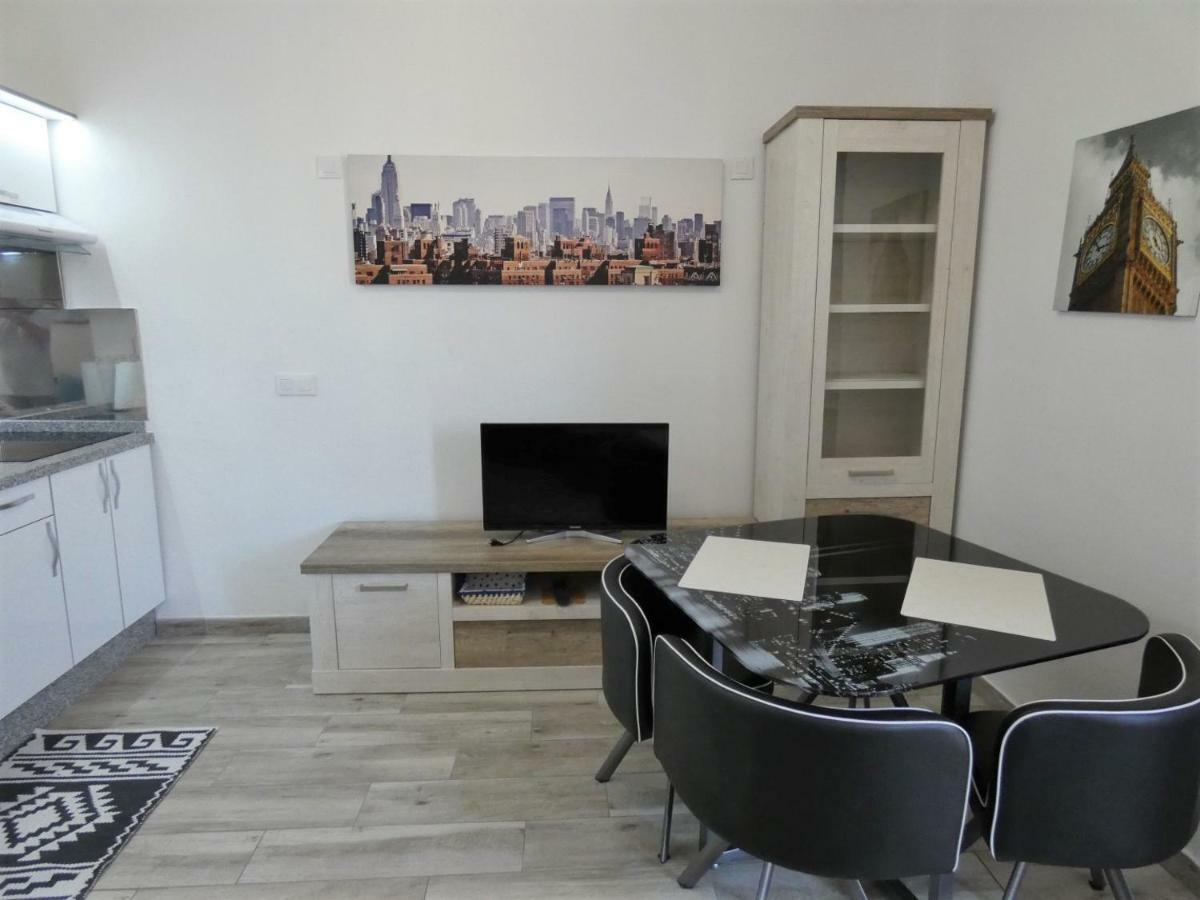 Rosamar Luxury Apartment Arona  Zewnętrze zdjęcie